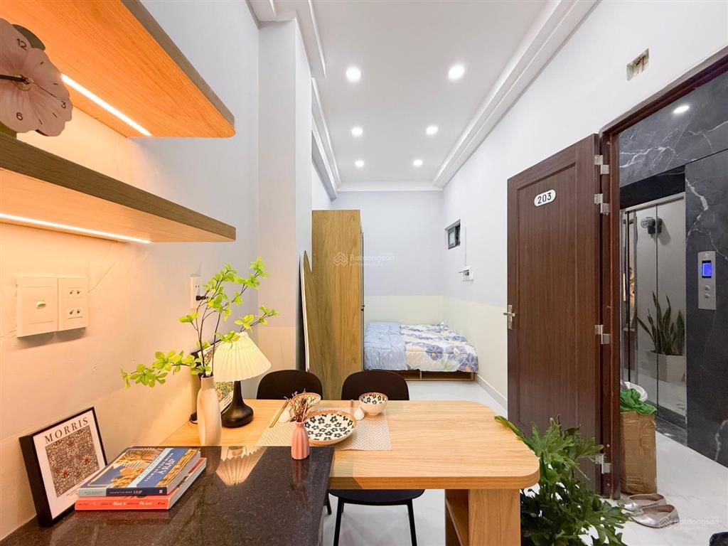 Chính chủ cho thuê căn hộ mới xây  thang máy tiện nghi tô hiến thành ở ngay được