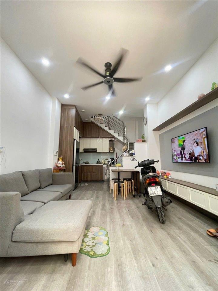 Bán nr tại vườn lài, 4,9 tỷ, 28 m2, chính chủ uy tín