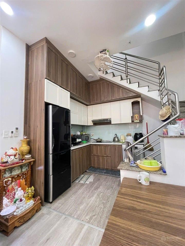 Bán nr tại vườn lài, 4,9 tỷ, 28 m2, chính chủ uy tín