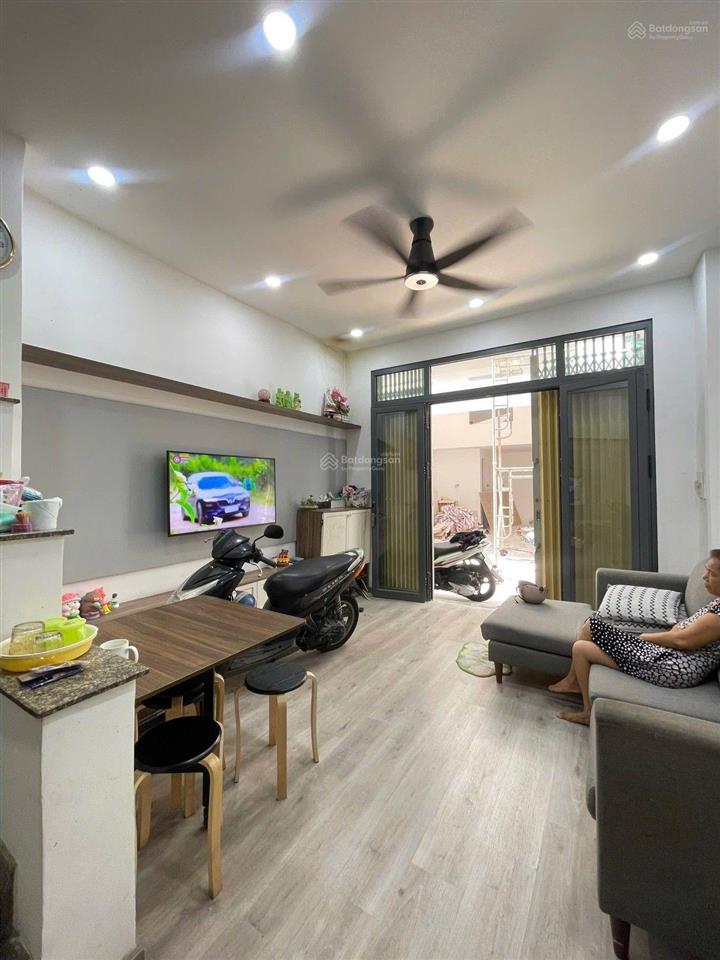 Bán nr tại vườn lài, 4,9 tỷ, 28 m2, chính chủ uy tín