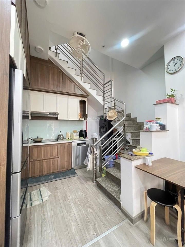 Bán nr tại vườn lài, 4,9 tỷ, 28 m2, chính chủ uy tín