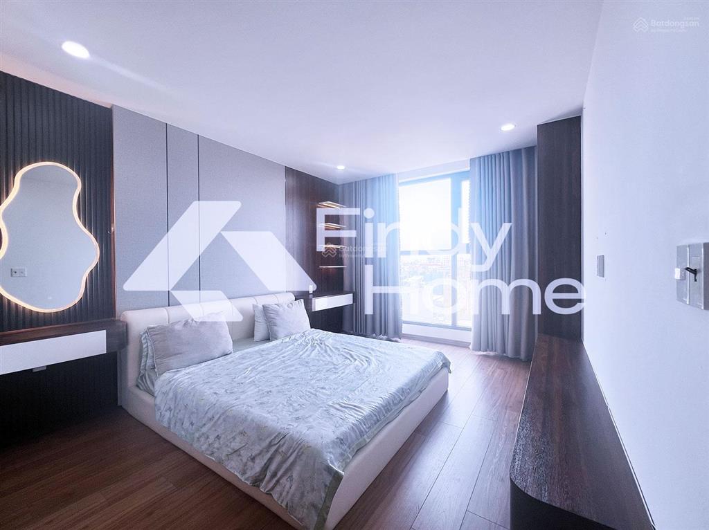 Bán căn hộ 3pn giá tốt 2,550 tỷ  tặng nội thất 300 triệu, sổ sẵn vào ở ngay