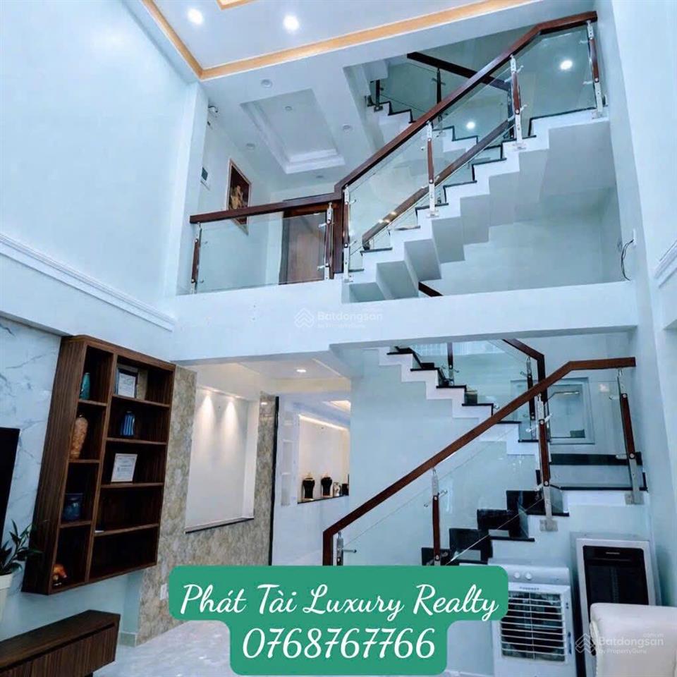 Nhà đẹp 4 tầng 82m2 3pn hẻm xe hơi 5m  nội thất cao cấp  cách cầu phước long 300m  chỉ 7.9 tỷ tl