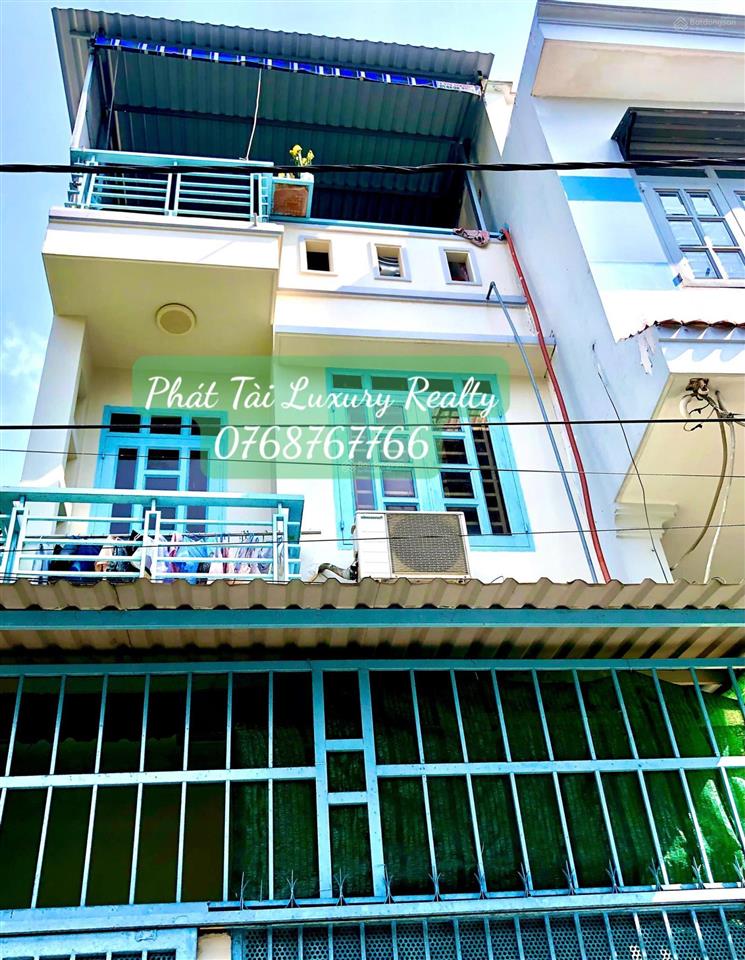 Nhà đẹp 3 tầng 68m2 4pn  hẻm 4m cách bãi ô tô 20m  ngay c.a phường phú thuận  chỉ 7.1 tỷ tl