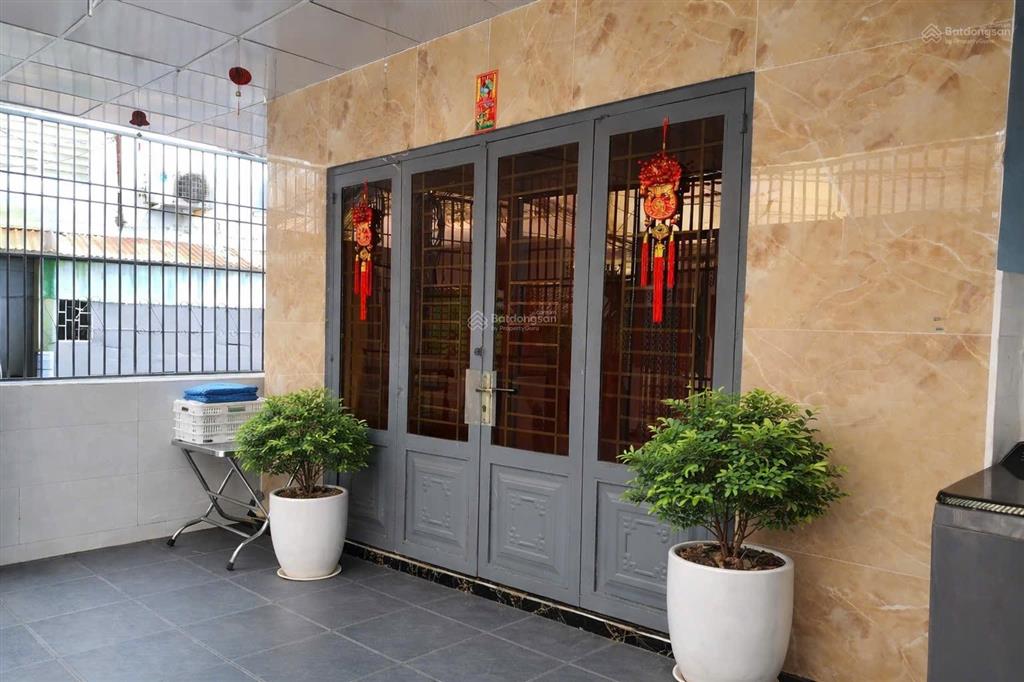 Bán nhà cấp 4 quận 7 119m2, (7mx17m)  tiện xây chdv  sát đại học tài chính marketing  chỉ 7 tỷ