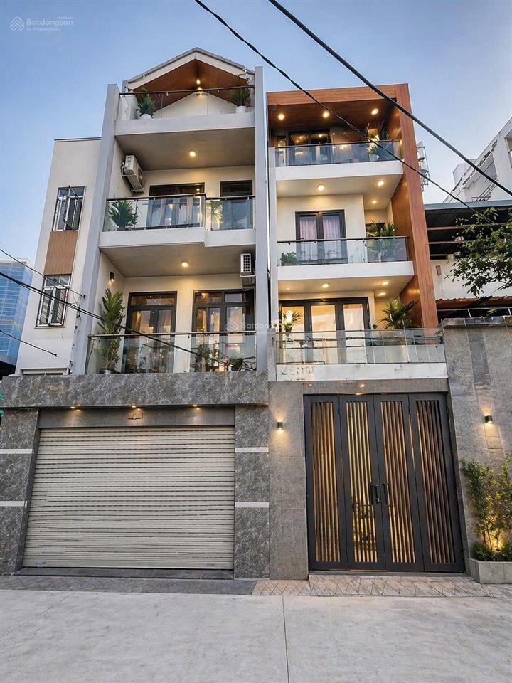 Nhà đẹp 3 tầng 45m² 4pn  đường 8m ô tô quay đầu  mới ở ngay  cách cầu phú thuận 300m  chỉ 8 tỷ