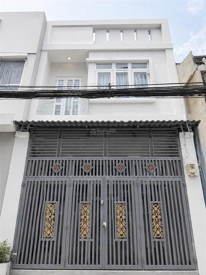 Nhà đẹp 3 tầng 70m2  hẻm xe hơi 8m 3pn  nội thất đẹp  cách chợ tân quy 50m  nhỉnh 9 tỷ tl
