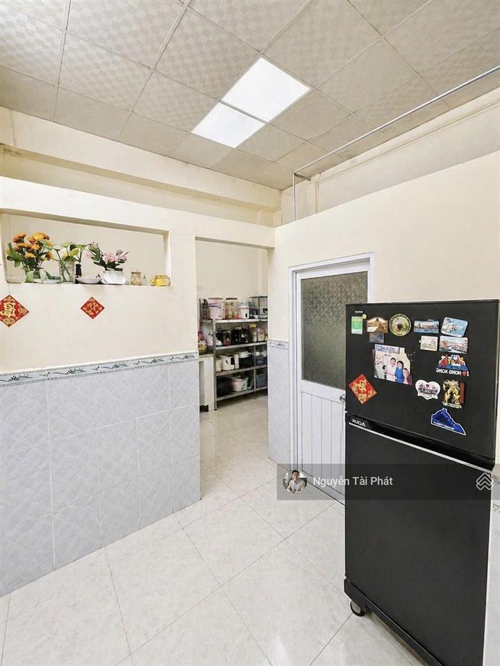 Nhà đẹp 2 tầng 80m2  đường nguyễn thị thập 3pn, mới ở ngay  cách chợ tân mỹ 200m  hơn 4 tỷ tl