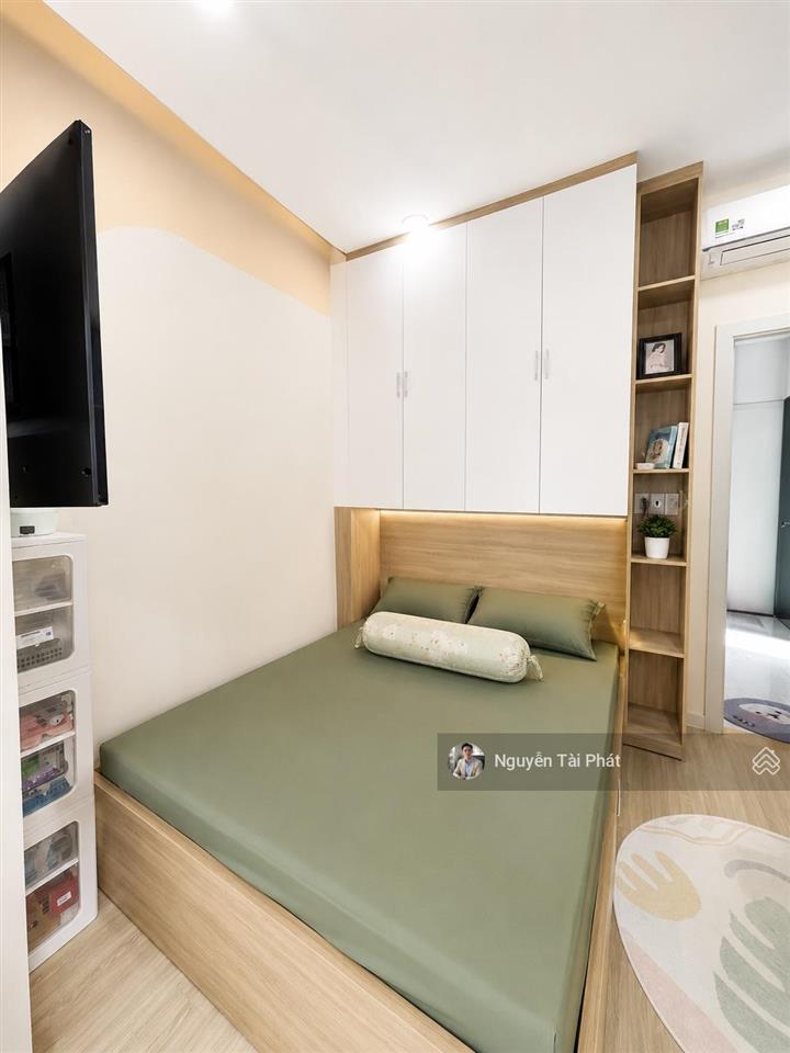 Nhà đẹp 4 tầng 4pn  thang máy xịn  hẻm xe hơi 6m thông  cách cầu tân thuận 100m  nhỉnh 8 tỷ tl