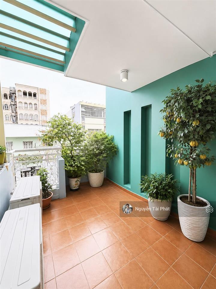 Mặt tiền kd 4 tầng  cách chợ tân quy 100m 42m2 đường nhựa 12m  nội thất đẹp 3pn  nhỉnh 9 tỷ tl