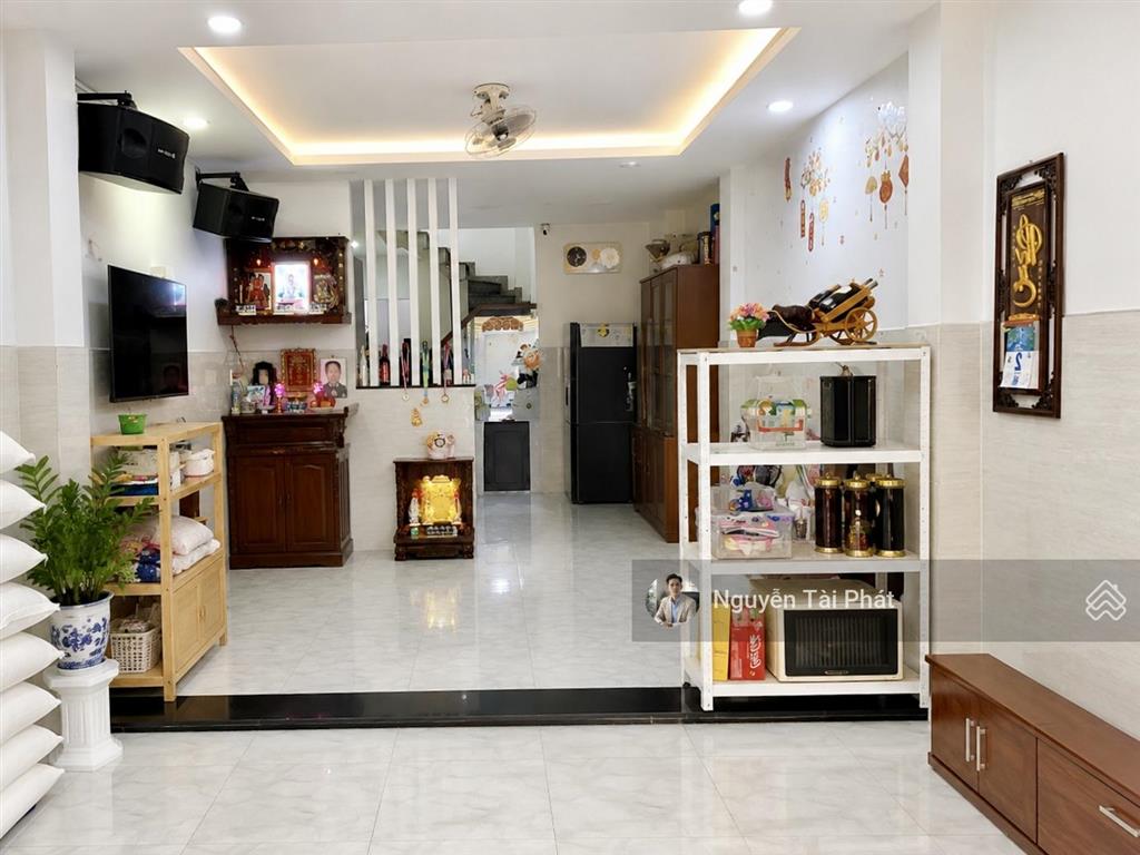 Nhà đẹp 3 tầng 72m2 hẻm xe hơi 6m  nội thất đẹp 3pn  cách thcs trần quốc tuấn 100m  nhỉnh 8 tỷ