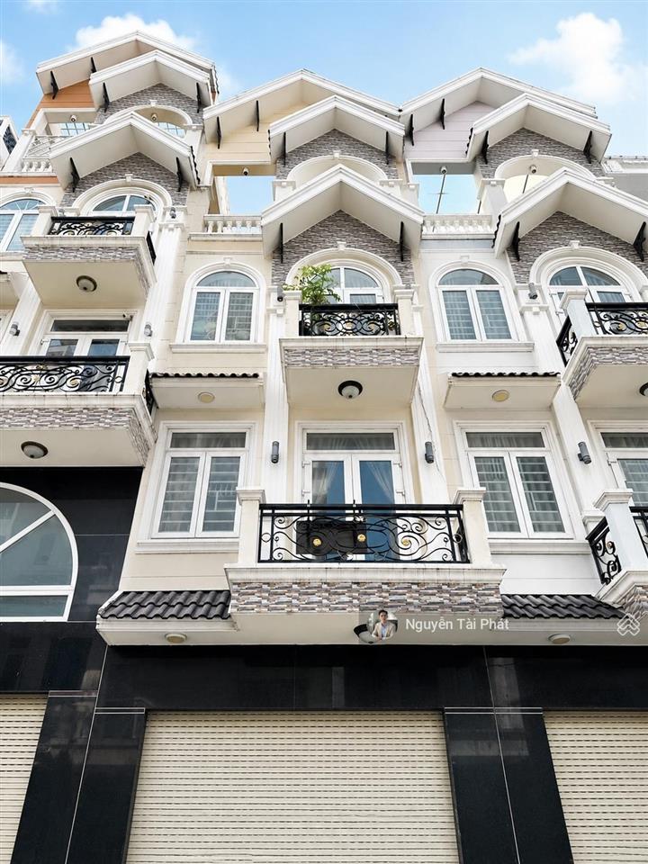 Nhà đẹp 4 tầng 63m2 4pn  đường nhựa 9m  nội thất xịn  cách cầu phú mỹ 2 chỉ 1km  nhỉnh 12 tỷ tl