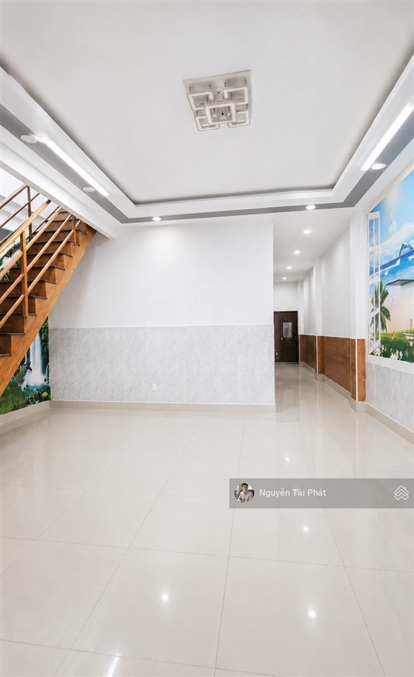 Nhà đẹp 2 tầng 95m2 đường nhựa 8m  ngang 5.5m 3pn  cách trường thcs nguyễn hiền 150m  hơn 9 tỷ