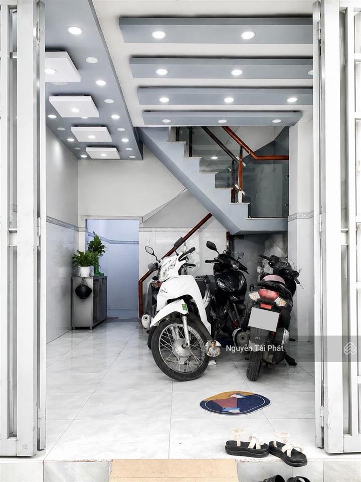 Nhà đẹp 3 tầng 80m2 7pn  sẳn thu nhập 20tr/tháng  nội thất đẹp  cách eco green 180m  nhỉnh 7 tỷ