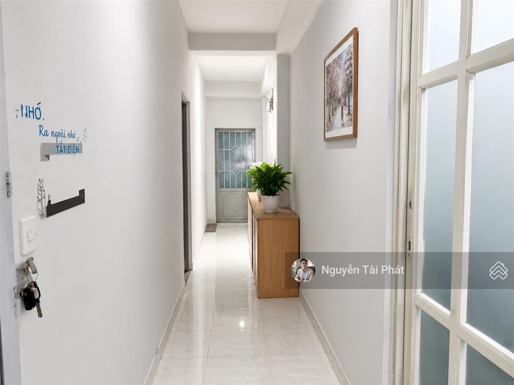 Nhà đẹp 4 tầng 88m2 hẻm xe hơi 5m 8pn  thu nhập 20tr/tháng  cách cầu phú mỹ 100m  hơn 9 tỷ tl