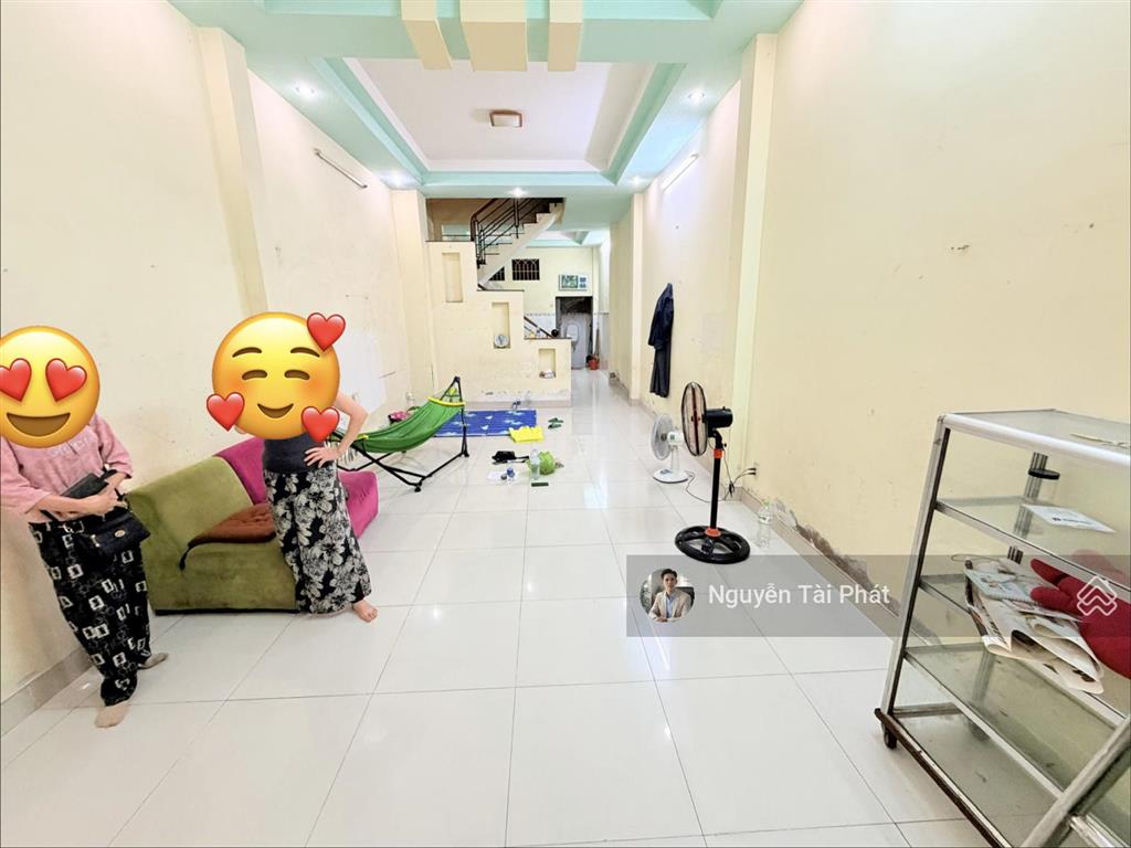 Nhà riêng 3 tầng  một đời chủ  83.9m2, 4pn, mtkd đường nhựa 7m, ngay kdc bộ công an  9,2 tỷ tl