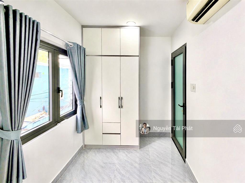Chỉ 3.49 tỷ  nhà đẹp 3 tầng 32m2 3pn  30m ra mt, shr  200m qua quận 4  nội thất đẹp vào ở ngay