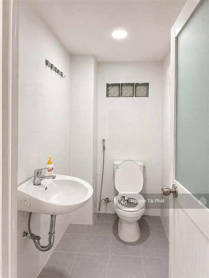Nhà riêng 2 tầng mới 64m2 2pn  hẻm 4m thông, sẵn thu nhập 9tr  cách đh marketing 200m  7.6 tỷ tl