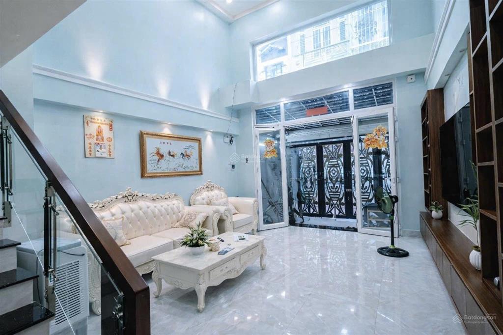 Nhà đẹp 4 tầng 74.7m2 3pn hẻm xe hơi 5m  nội thất cao cấp  cách cầu phước long 300m  chỉ 7,9 tỷ