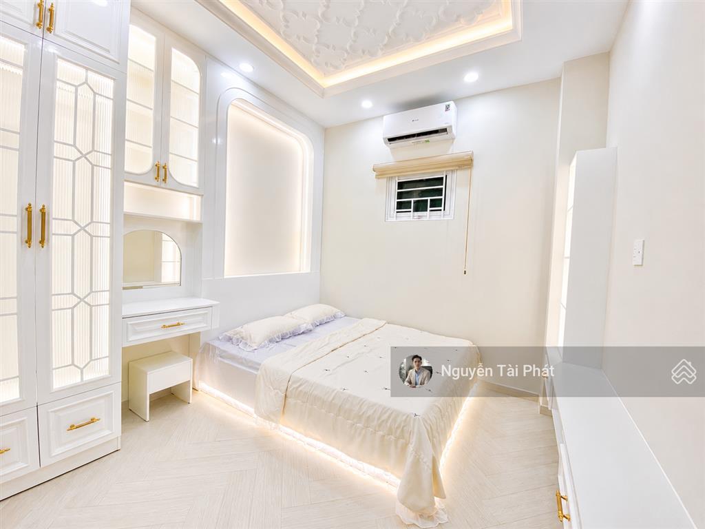 Nhà đẹp 2 tầng  tân thuận tây 57.3m2 4pn, tặng nội thất đẹp  ngang 9m, cách eco green 150m 6,9 tỷ