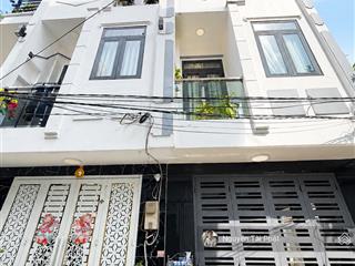 Nhà đẹp 4 tầng 44,4m2 5pn  tặng nội thất xịn  hẻm 4m cách ubnd phường phú thuận 300m  6,7 tỷ tl