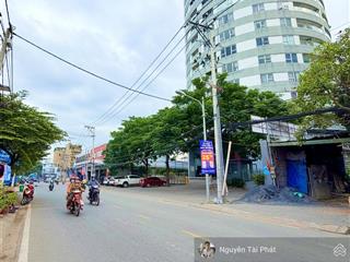 Mặt tiền kinh doanh  hoàng quốc việt 367m2 3 tầng  ngang 12m, 4pn siêu rộng  tiện xây mới  51tỷ