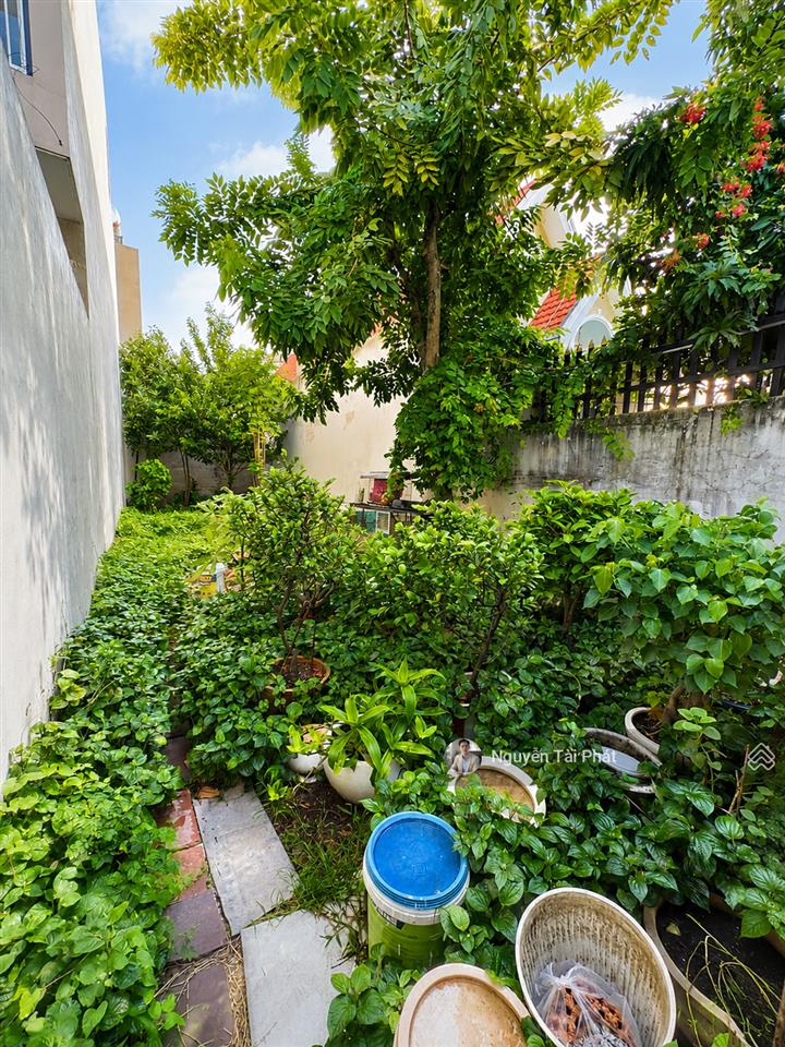Bán đất  mặt tiền đường số 49 93m2, ngang 5m  khu phân lô 5 tầng đồng bộ  đường 12m  10,7 tỷ tl
