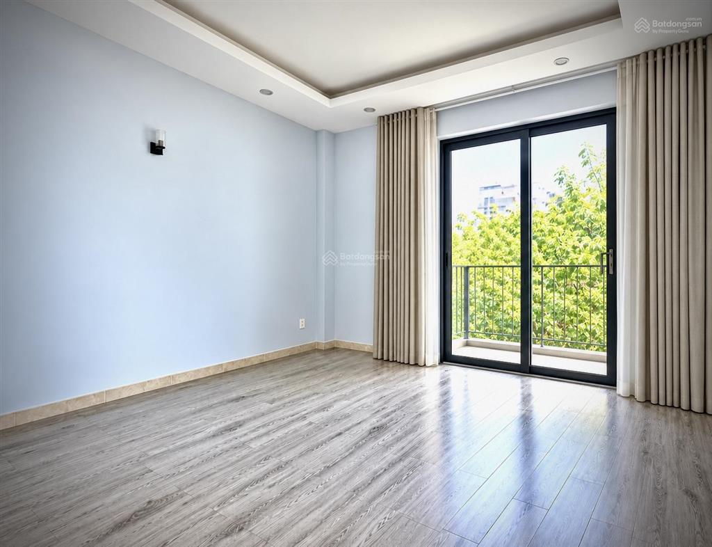 Nhà đẹp 4 tầng 72m2 4pn  đường nhựa 10m, nội thất cao cấp  cách himlam 90m  chỉ 10 tỷ tl