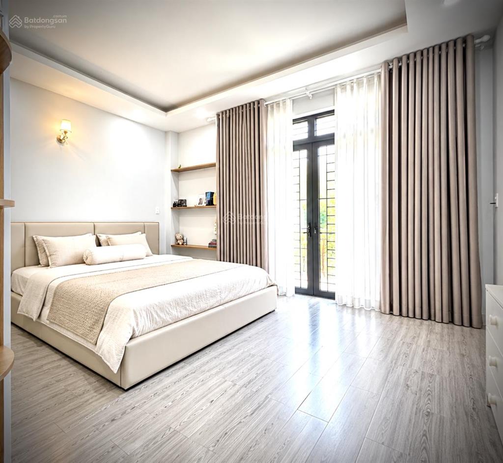 Nhà đẹp 4 tầng 72m2 4pn  đường nhựa 10m, nội thất cao cấp  cách himlam 90m  chỉ 10 tỷ tl