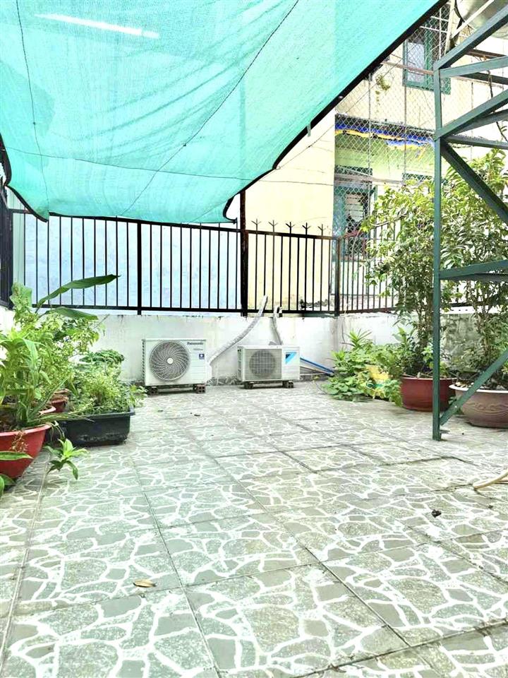 Nhà đẹp 3 tầng 82m2 hẻm xe hơi 5m 4pn  nội thất đẹp  cách thsc nguyễn hữu thọ 90m  nhỉnh 9 tỷ tl