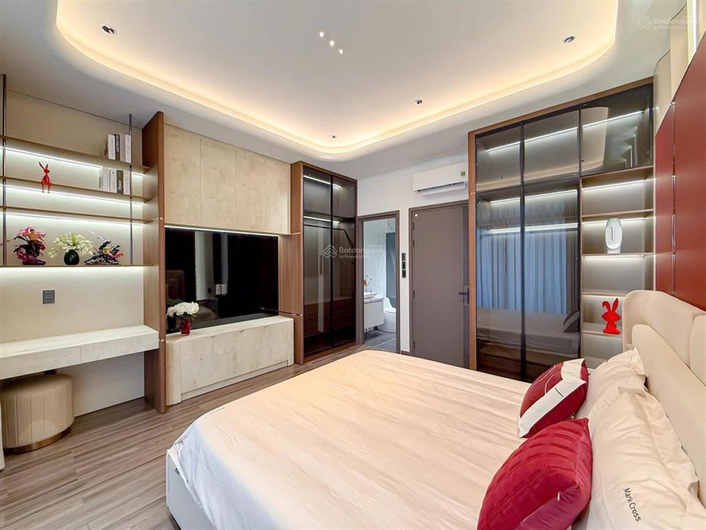 Siêu phẩm 5 tầng thang máy 81m2 1pn master  xây mới từ móng  full nội thất luxury  nhỉnh 18 tỷ