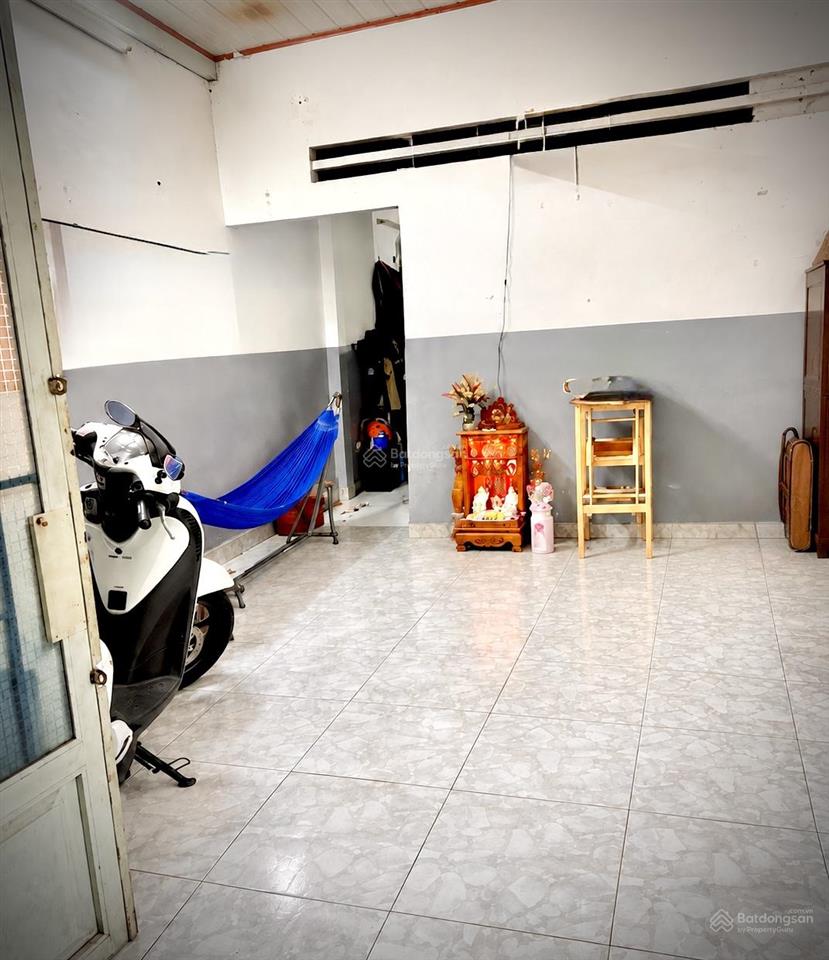 Nhà 2 tầng lâm văn bền 127m2 4pn  ngang 8.5m, sát mặt tiền  cách chợ tân mỹ 180m  nhỉnh 6 tỷ tl