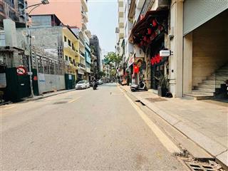 Phải thật nhanh mặt phố phó đức chính  view hồ tây  6 tầng  thang máy  mặt tiền rộng