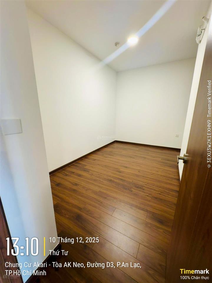 Cần bán gấp chcc akari, 73.2m2, ban công đông nam, có hd thuê, giá chỉ 5.8 tỷ tl bao thuế phí