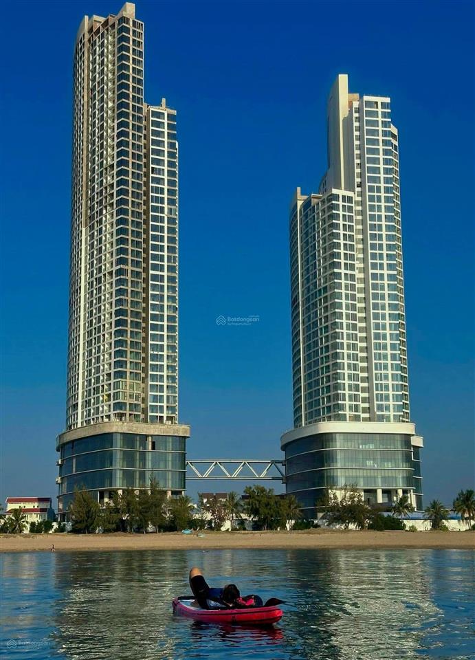 Nhà gần biển chủ bán gấp, bãi tắm bình sơn ninh chữ cách vài trăm met. giá hợp lý đầu tư