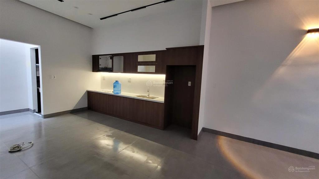 Bán nhà 2 tầng, 3 phòng ngủ đường kiều phụng, cẩm lệ, đà nẵng