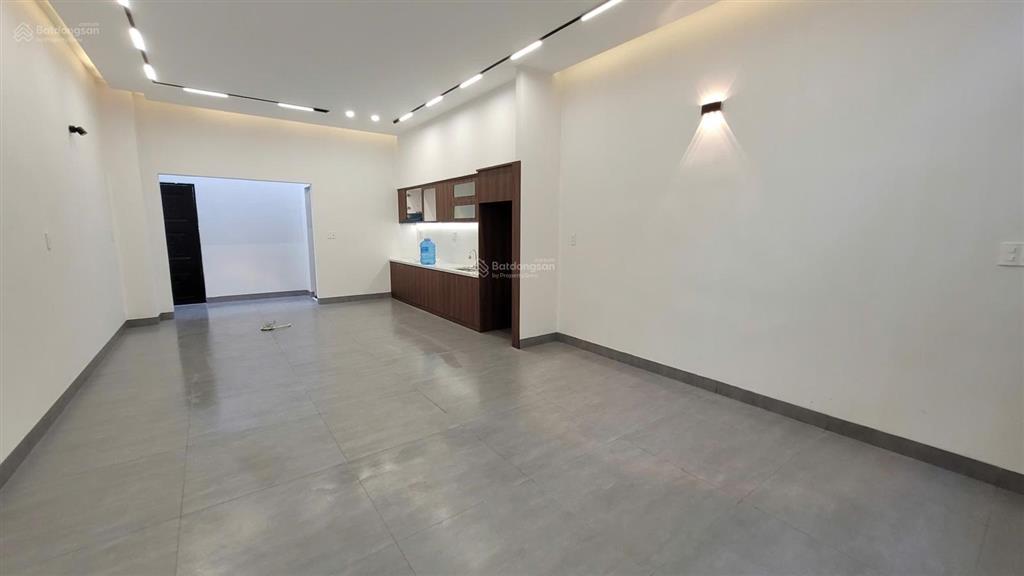 Bán nhà 2 tầng, 3 phòng ngủ đường kiều phụng, cẩm lệ, đà nẵng