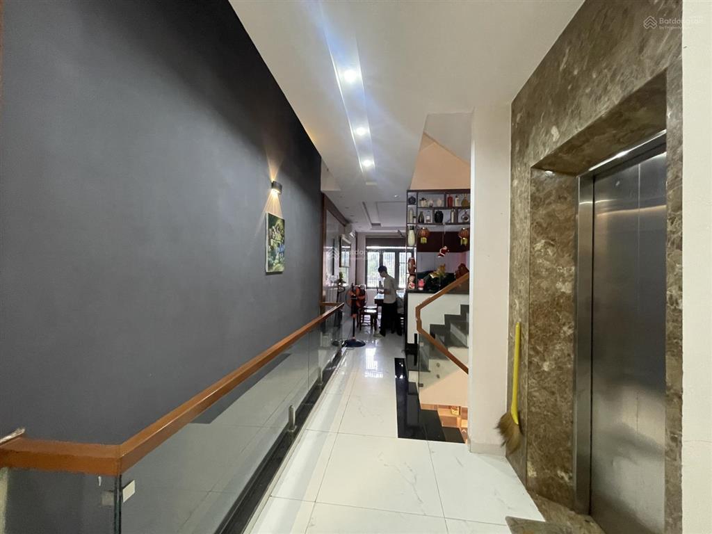 Cho thuê nhà 5 tầng mặt tiền lê quang đạo gần nguyễn văn thoại gần biển mỹ khê đà nẵng