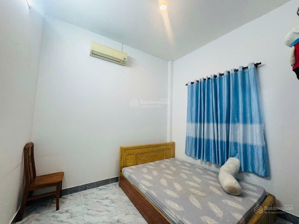 Bán nhà mặt tiền vị trí đẹp hiếm nhà bán