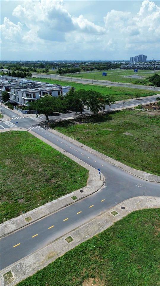 Lô đất cực đẹp  đường 12m  ngang 5  chỉ nhỉnh 7tỉ