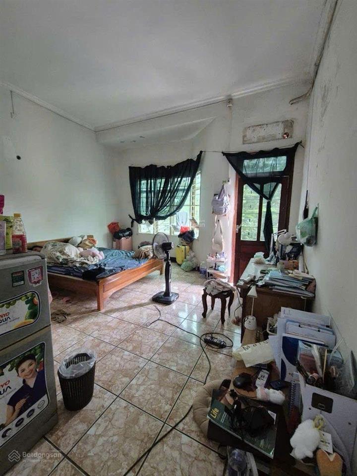 Bán nhà mặt phố đường bưởi  kinh doanh  vỉa hè  33 tỷ  83m  cho thuê 100tr/ tháng