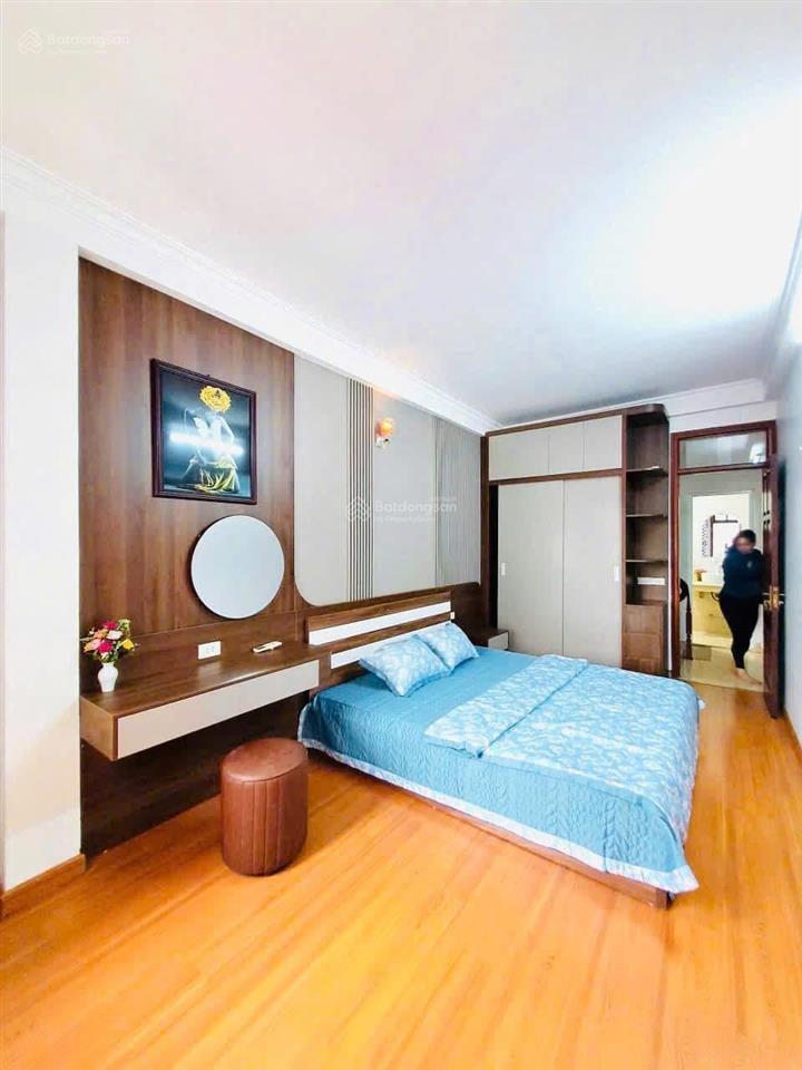 Chính chủ bán nhà 5 tầng, diện tích 30m², phố vĩnh hưng  hoàng mai