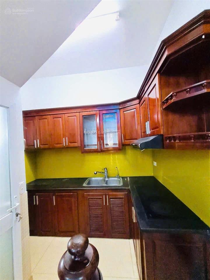 Chính chủ bán nhà 5 tầng, diện tích 30m², phố vĩnh hưng  hoàng mai