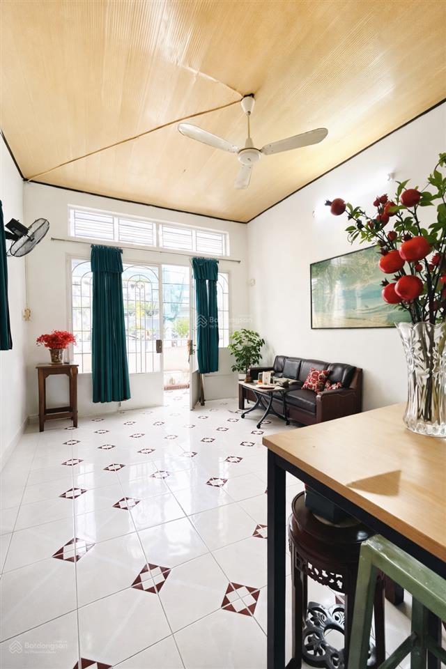 Nhà hẻm bê tông 4m  gần trần trọng cung  thông số chuẩn  4.2x15m  nhỉnh 6 tỷ