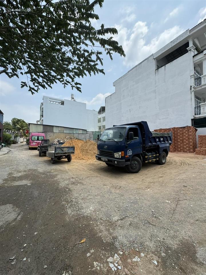 Chính chủ bán đất mặt tiền. 5 x 23 trung tâm y tế q2.