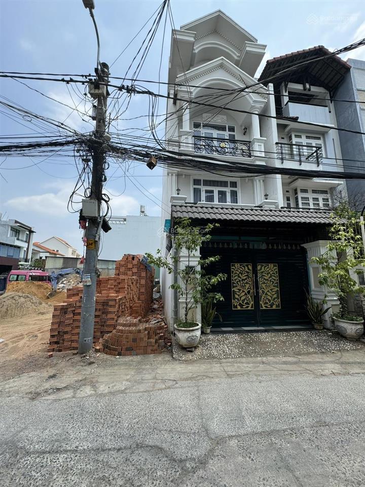 Chính chủ bán đất mặt tiền. 5 x 23 trung tâm y tế q2.