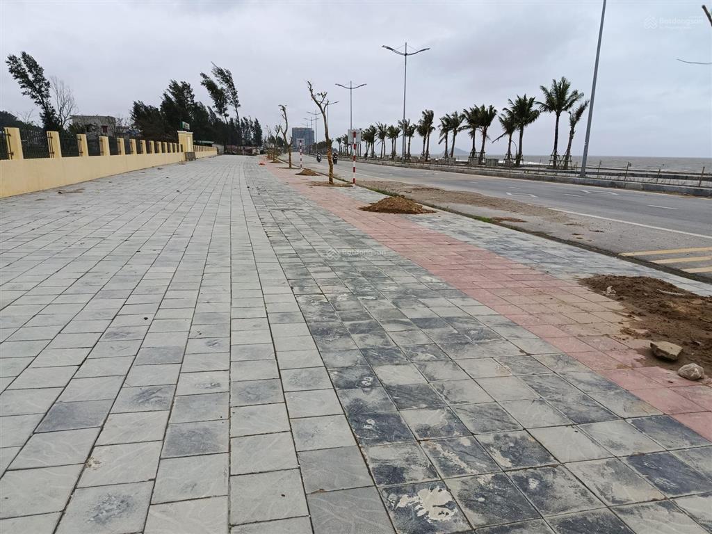 Cần bán lô đất mặt biển du lịch gần flamingo hải tiến thanh hoá.  0869 708 ***