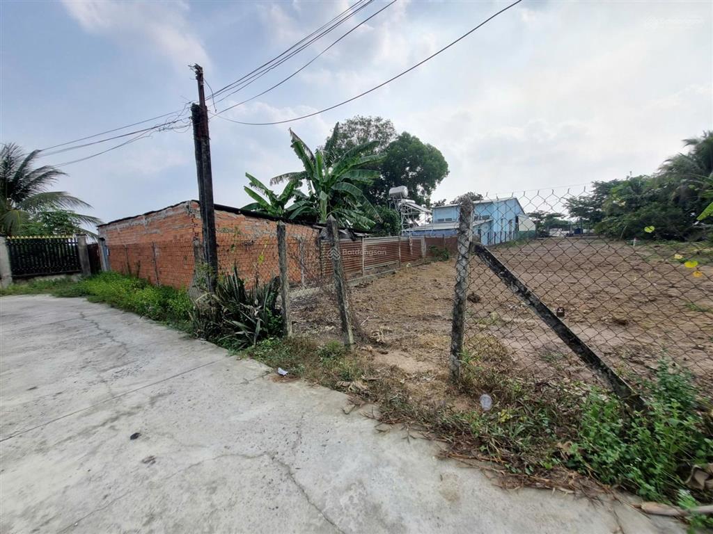 Đất thổ cư gần kcn hiệp thạnh, ngang 10m, đường bê tông. 780tr