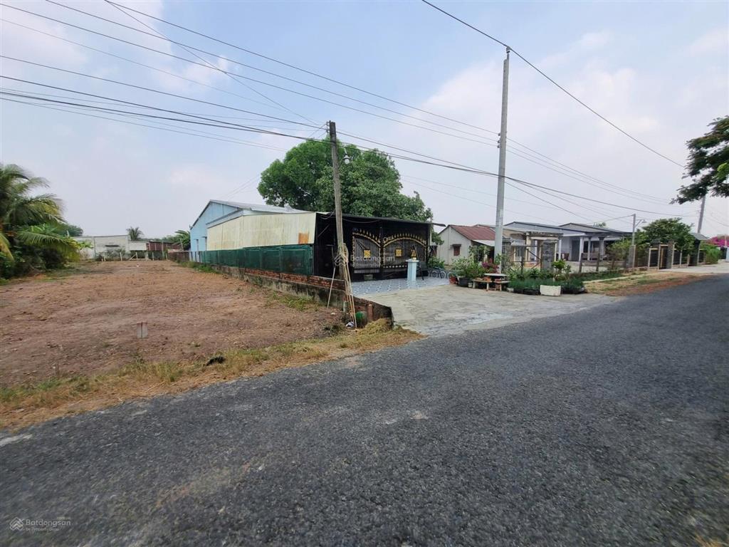 Đất thổ cư gần kcn hiệp thạnh, ngang 10m, đường bê tông. 780tr