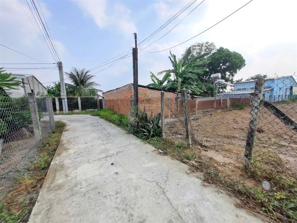 Đất thổ cư gần kcn hiệp thạnh, ngang 10m, đường bê tông. 780tr